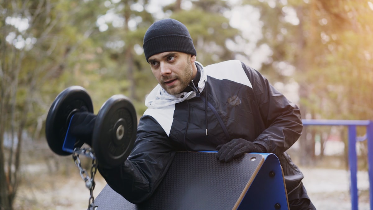 Ciclismo indoor para cardio sin impacto